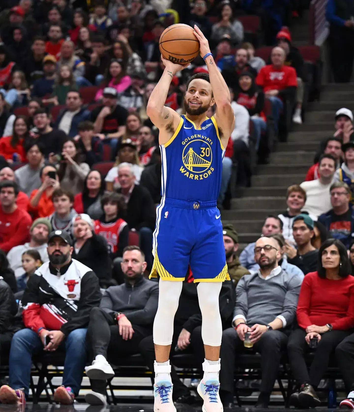 使得福冈黄 使得福冈黄