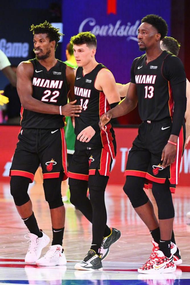 他需要面对 他需要面对